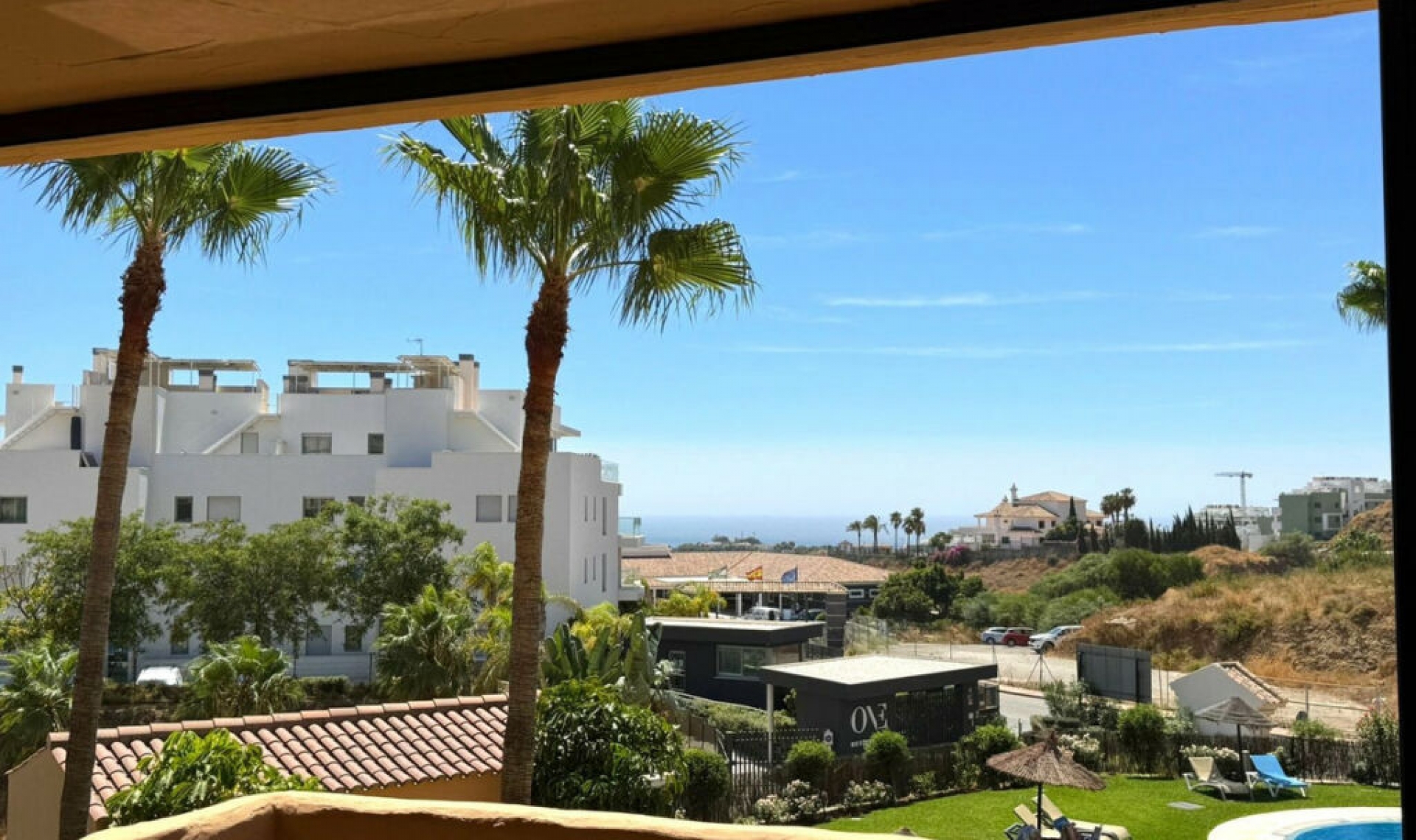 Resale - Apartment -
Calanova Golf