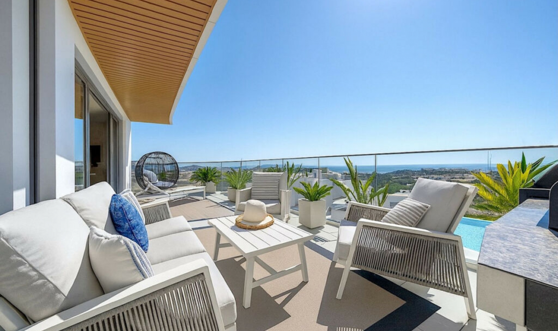 Resale - Apartment -
Calanova Golf