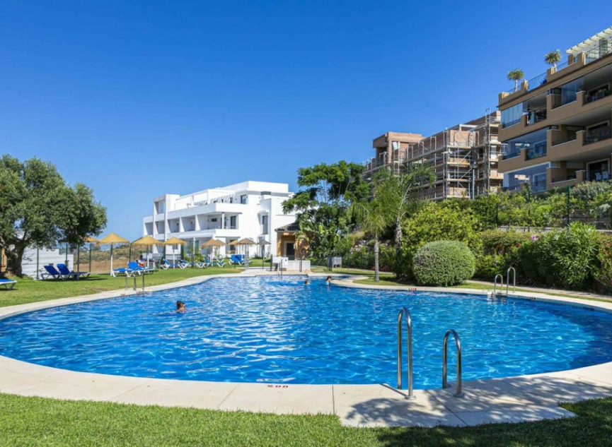Resale - Apartment -
Calanova Golf