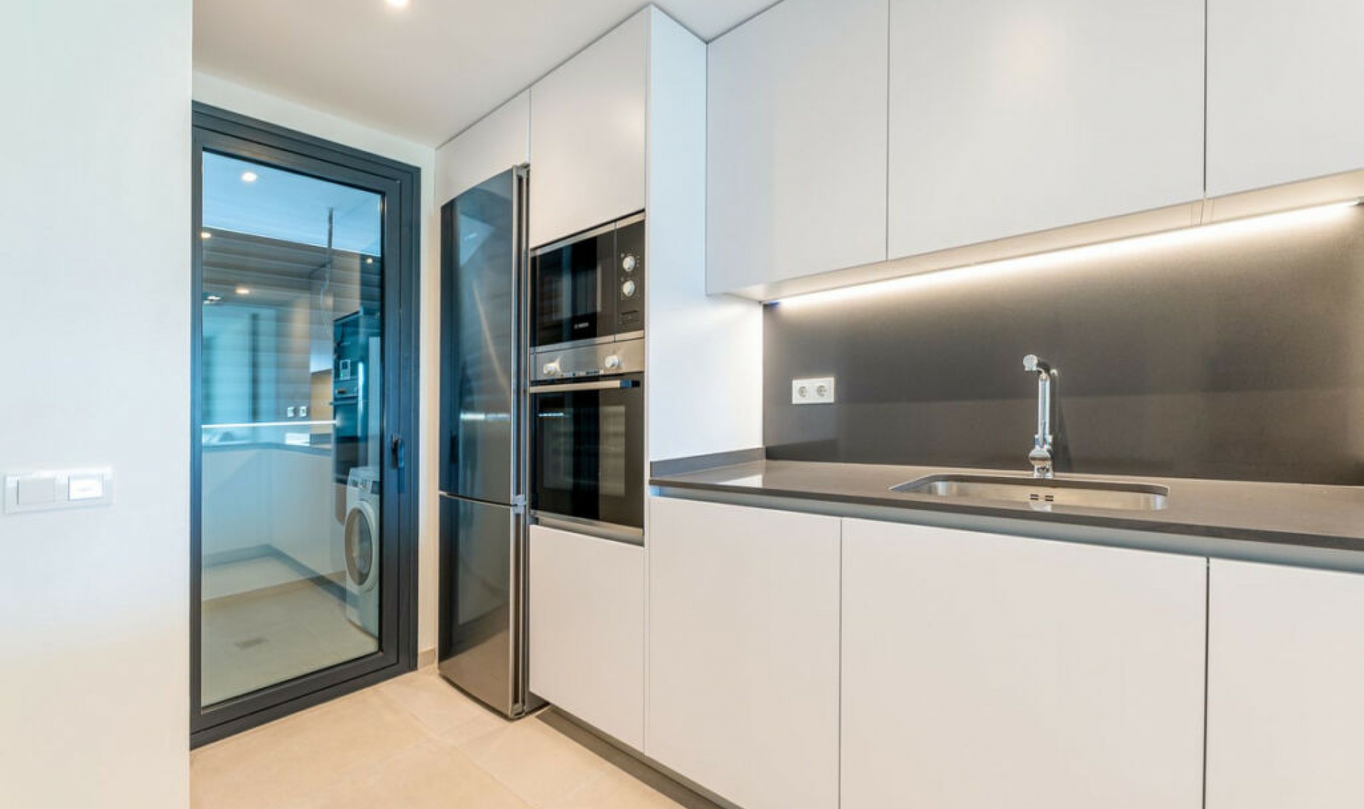 Resale - Apartment -
Calanova Golf