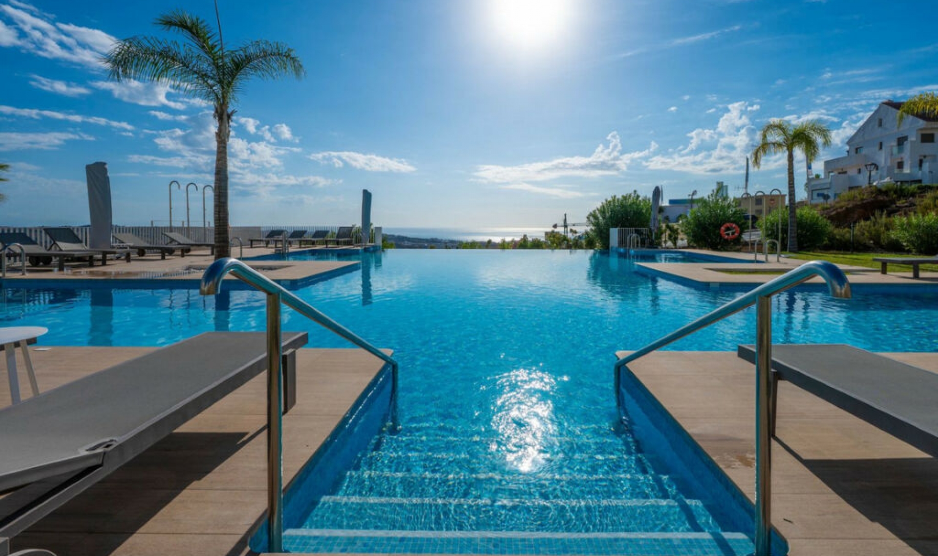 Resale - Apartment -
Calanova Golf