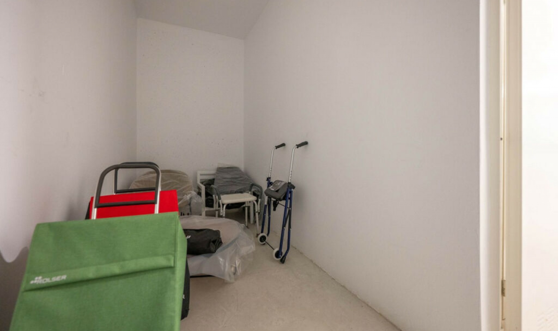 Resale - Apartment -
Calanova Golf