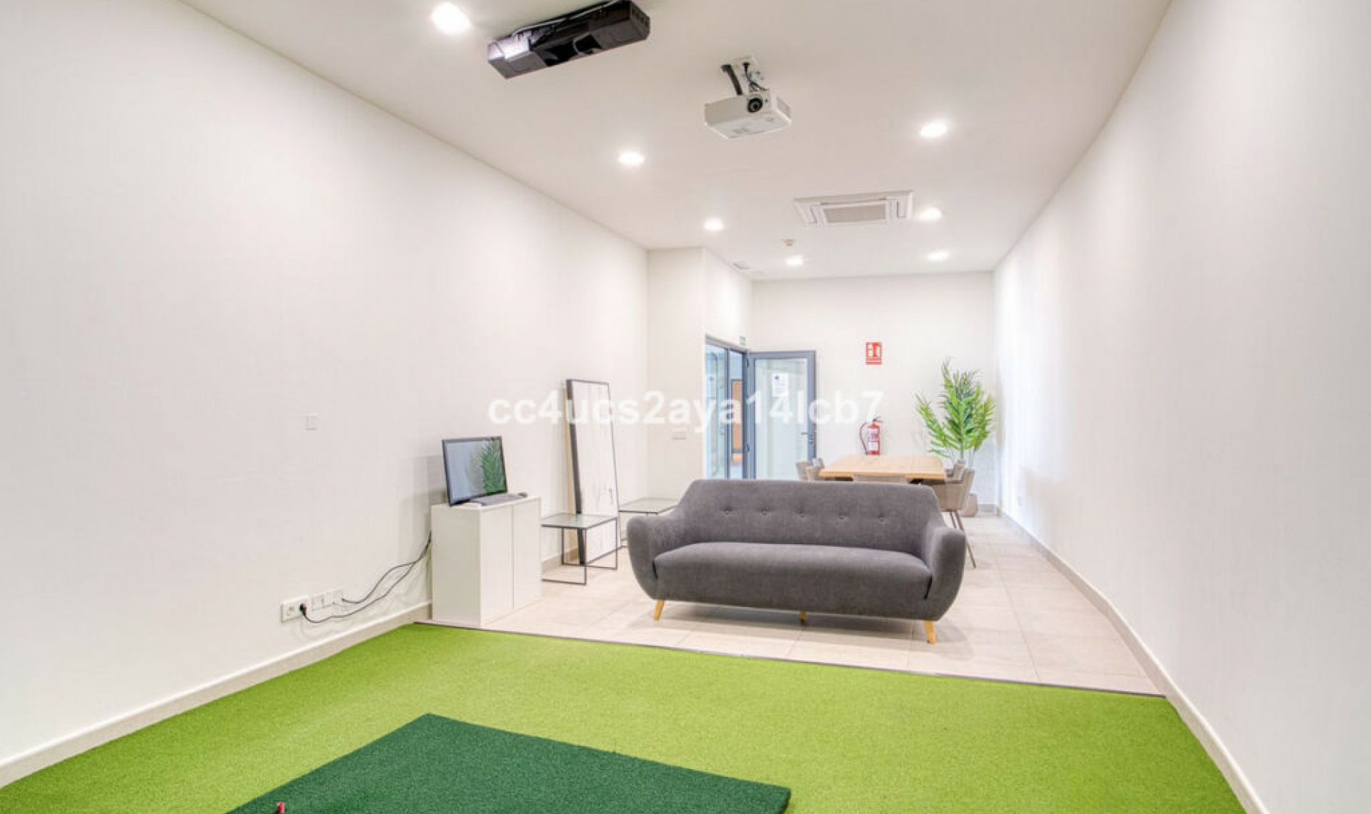 Resale - Apartment -
Calanova Golf