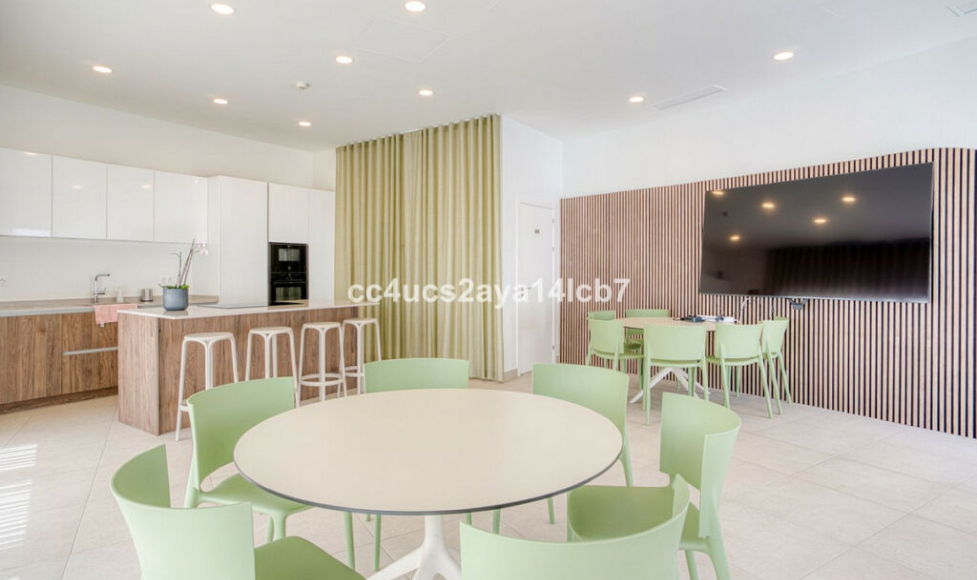 Resale - Apartment -
Calanova Golf