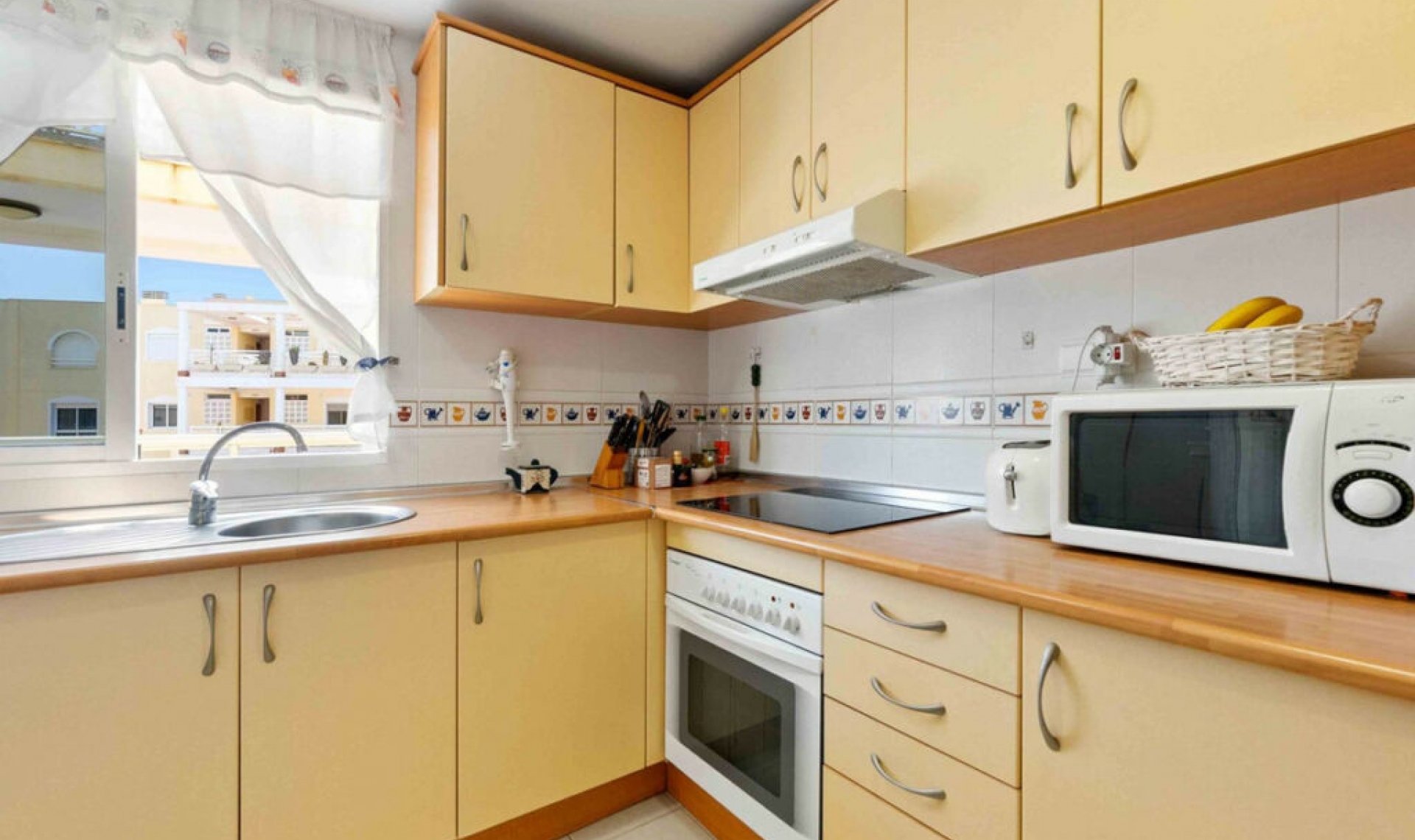 Resale - Apartment -
Campoamor