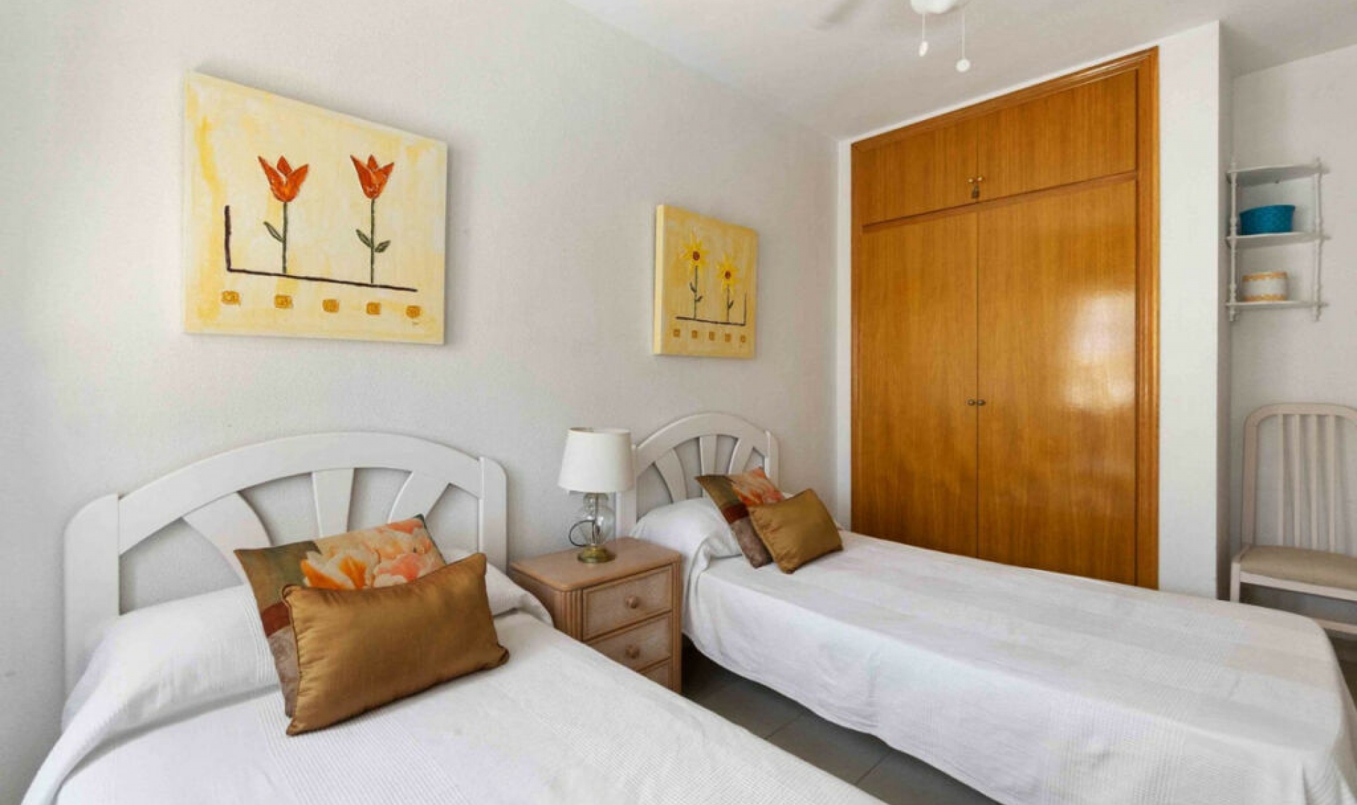 Resale - Apartment -
Campoamor