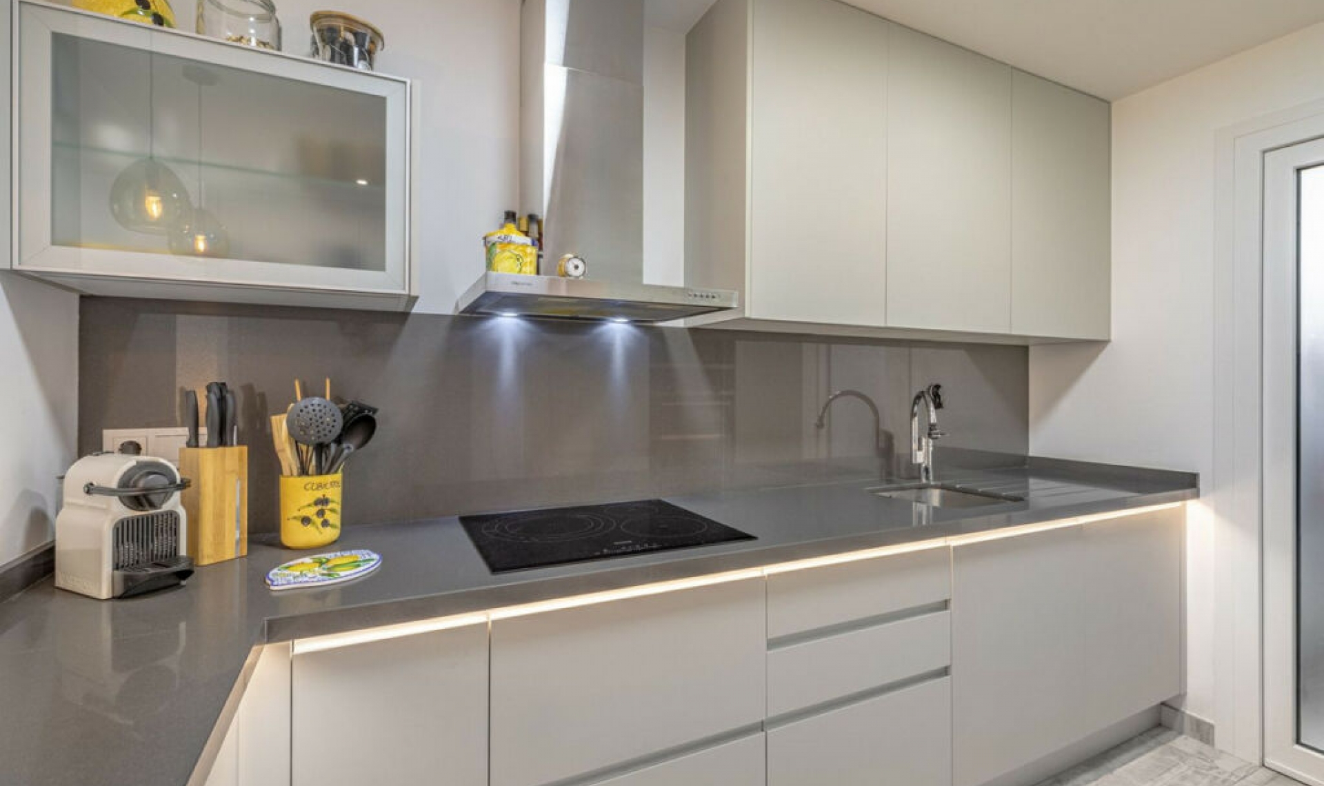 Resale - Apartment -
Cancelada