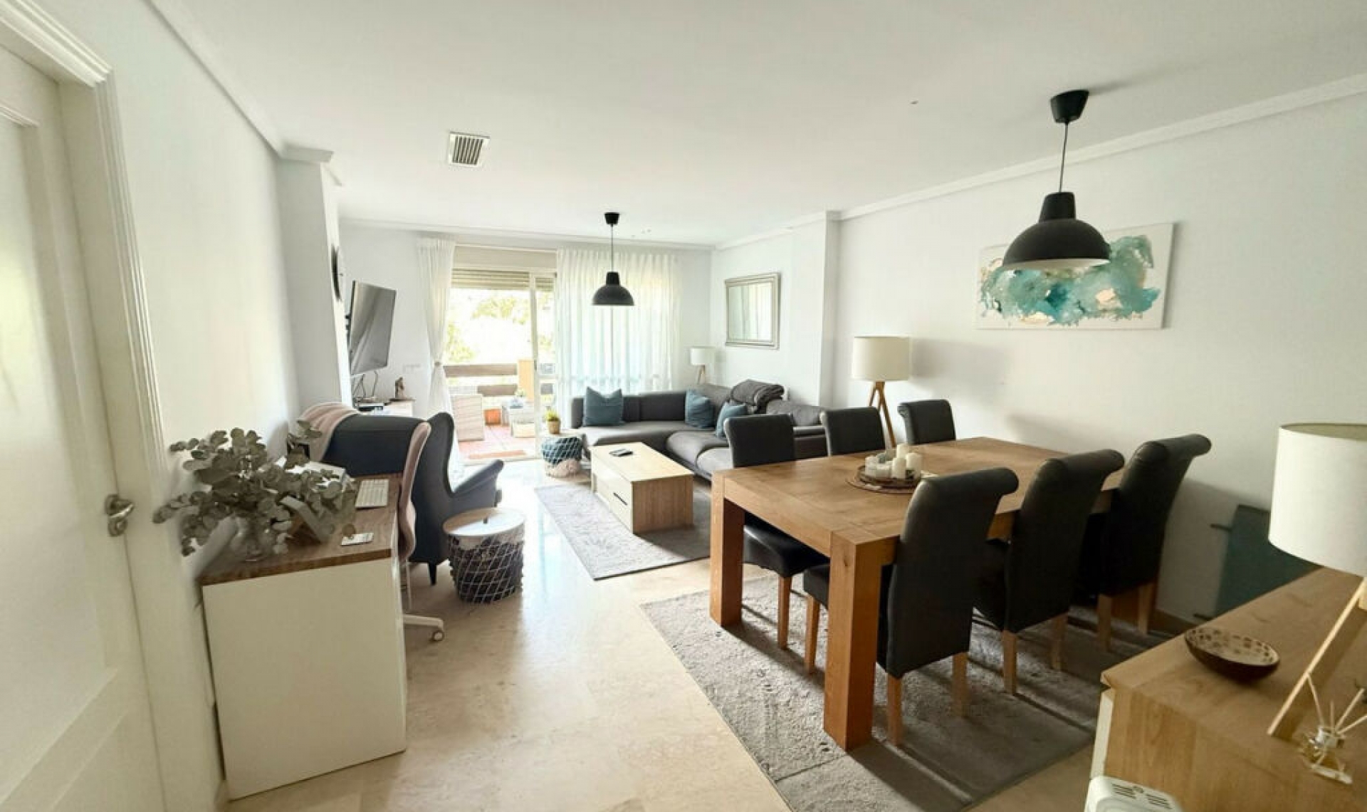 Resale - Apartment -
Carib Playa