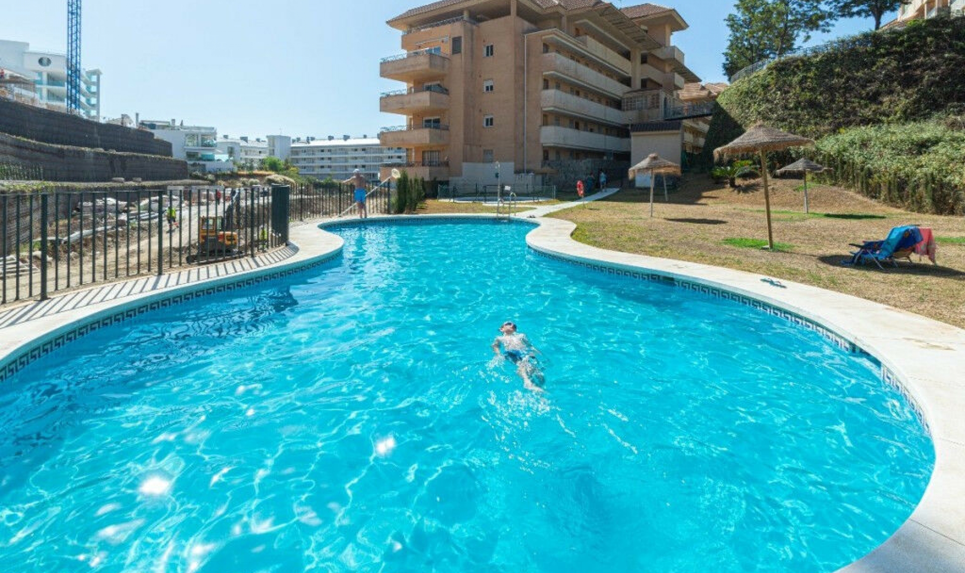 Resale - Apartment -
Carvajal
