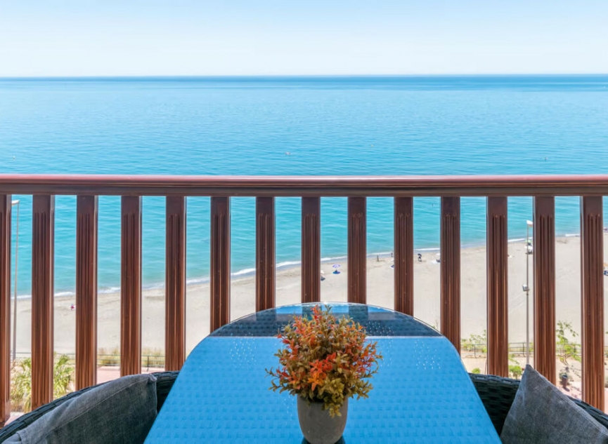 Resale - Apartment -
Carvajal