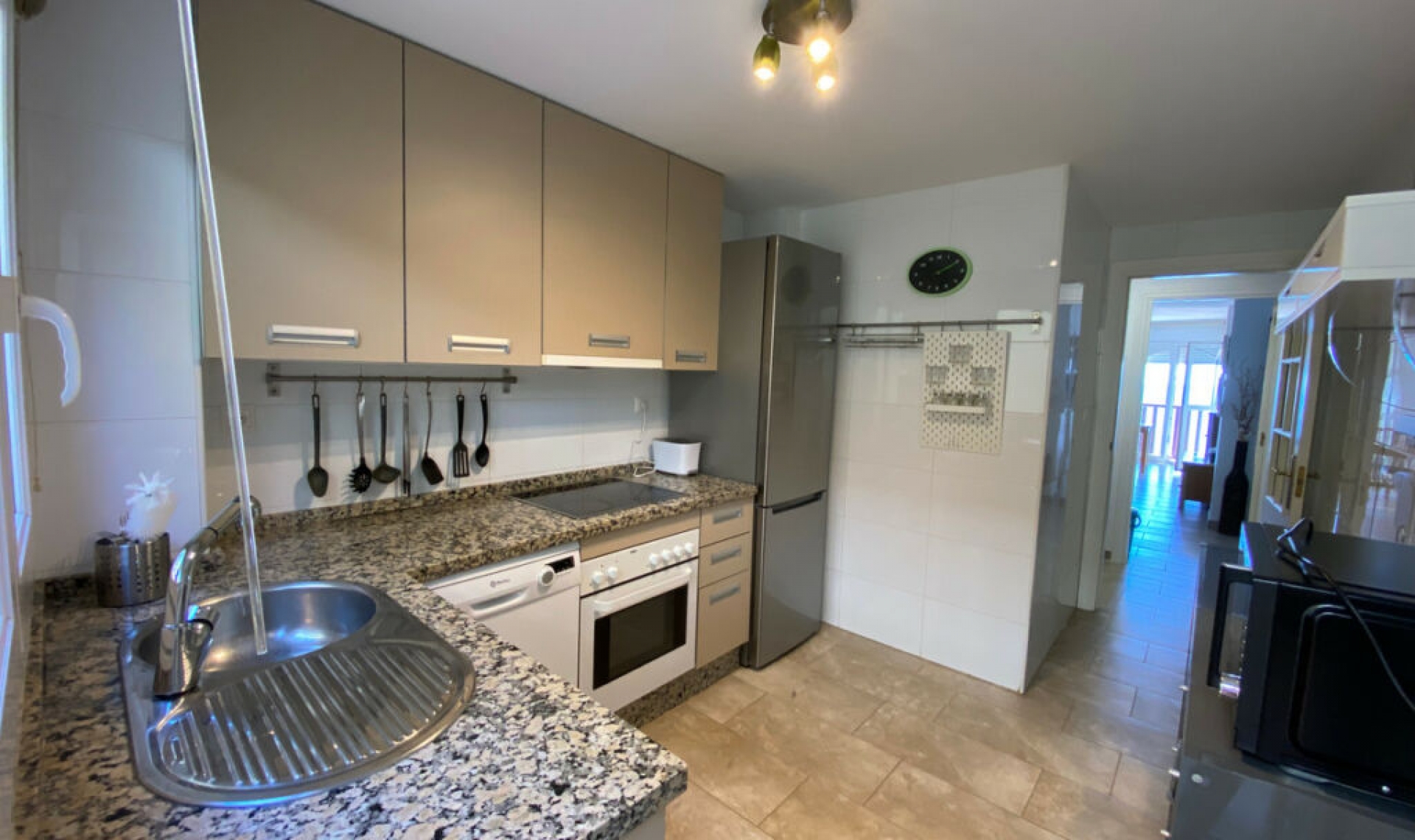 Resale - Apartment -
Carvajal