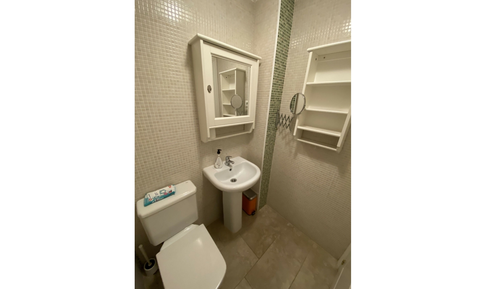 Resale - Apartment -
Carvajal