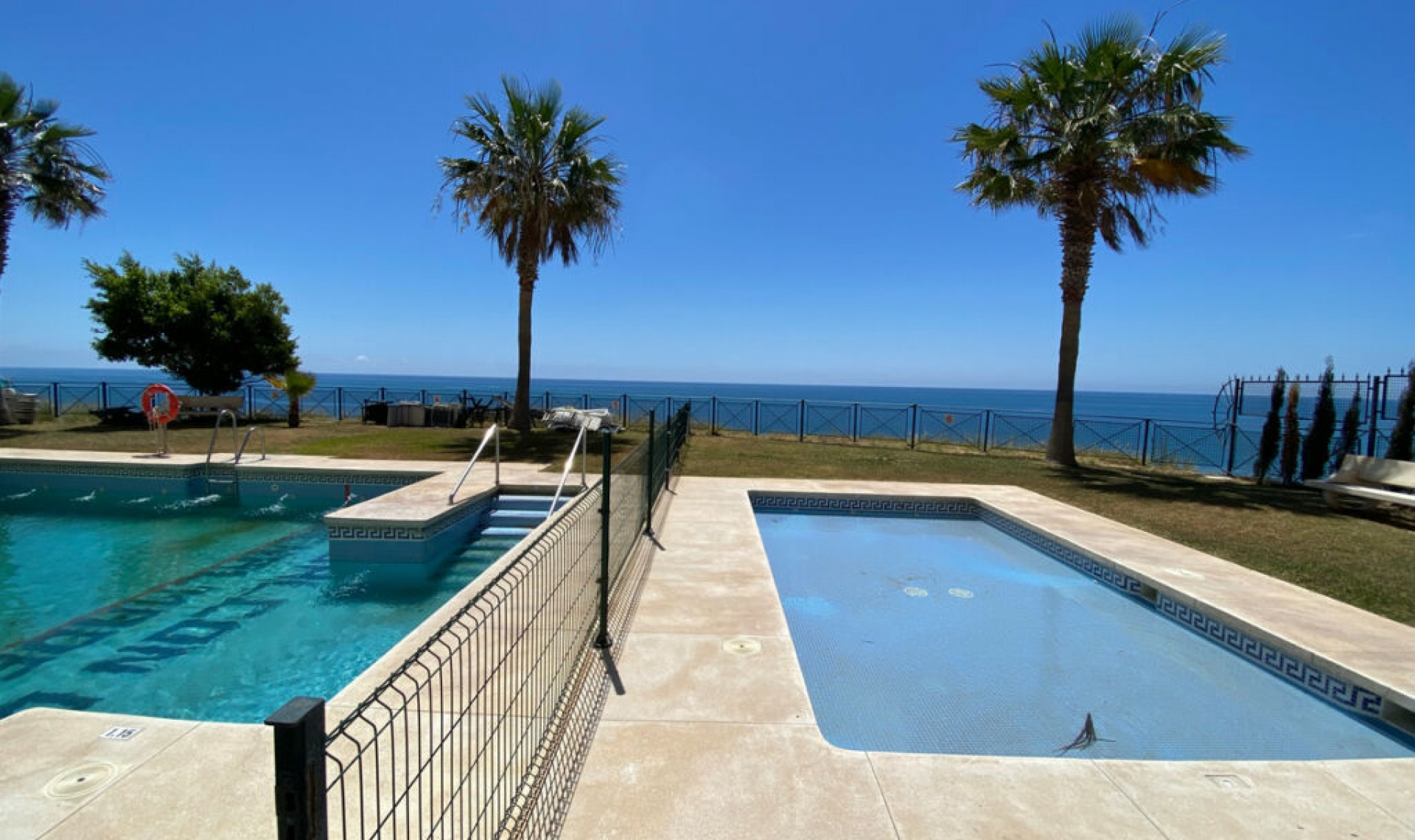 Resale - Apartment -
Carvajal