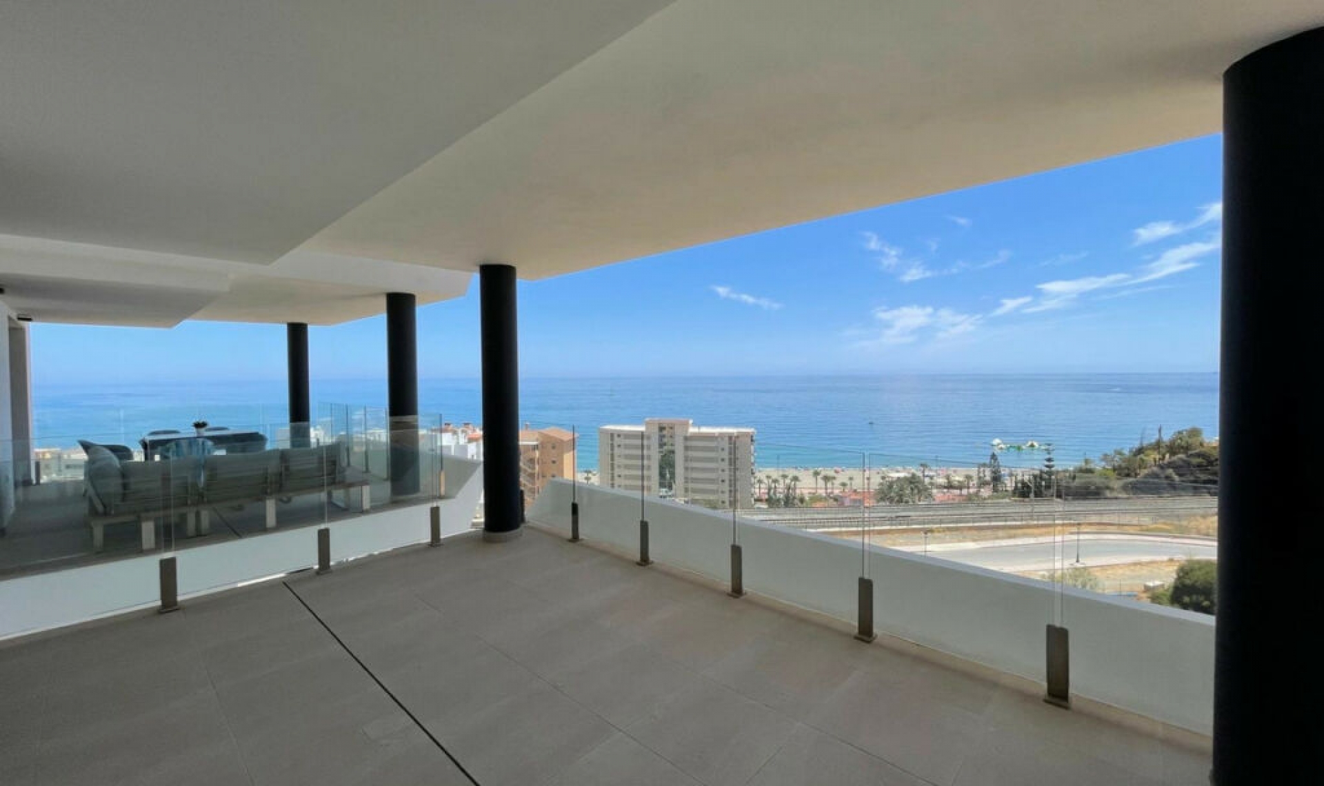 Resale - Apartment -
Carvajal
