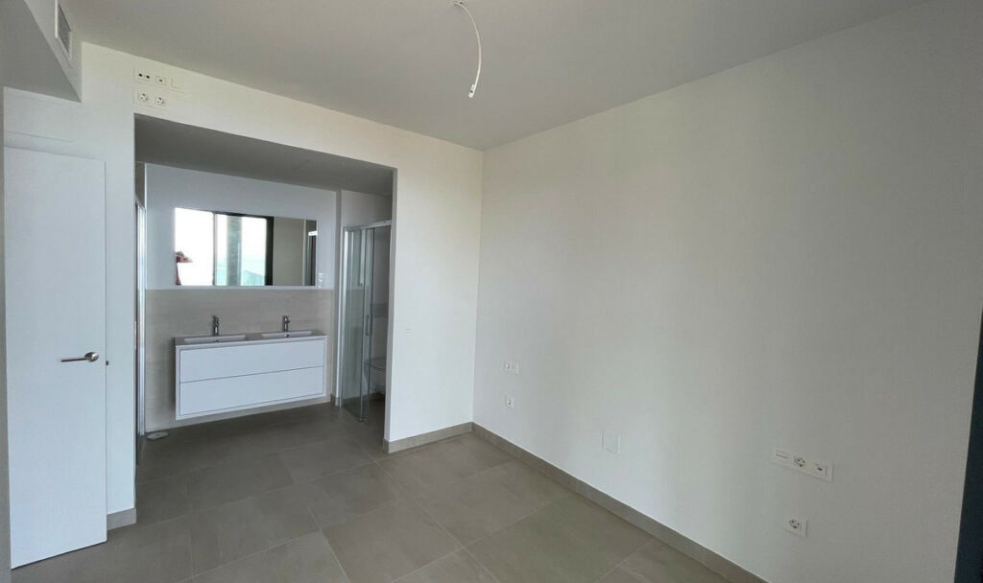 Resale - Apartment -
Carvajal