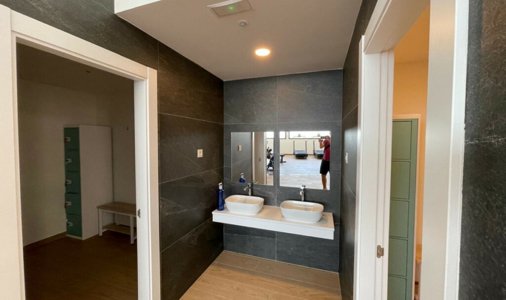 Resale - Apartment -
Carvajal