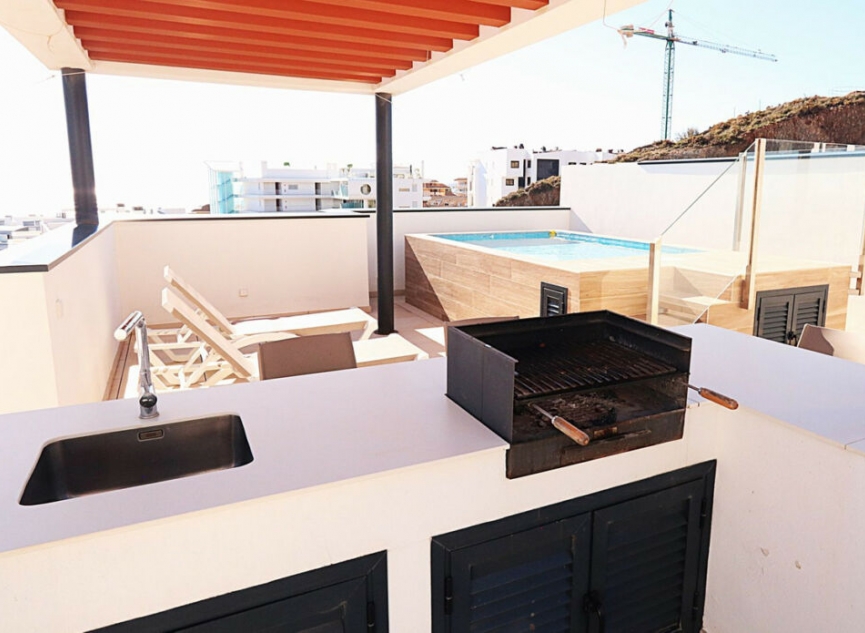 Resale - Apartment -
Carvajal