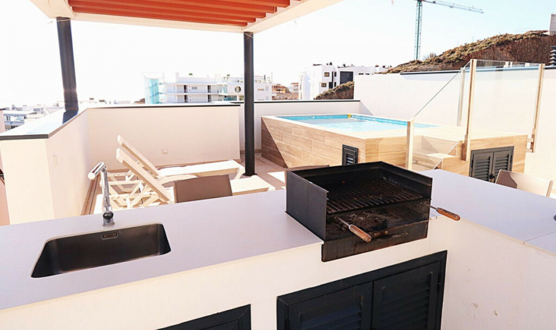 Resale - Apartment -
Carvajal