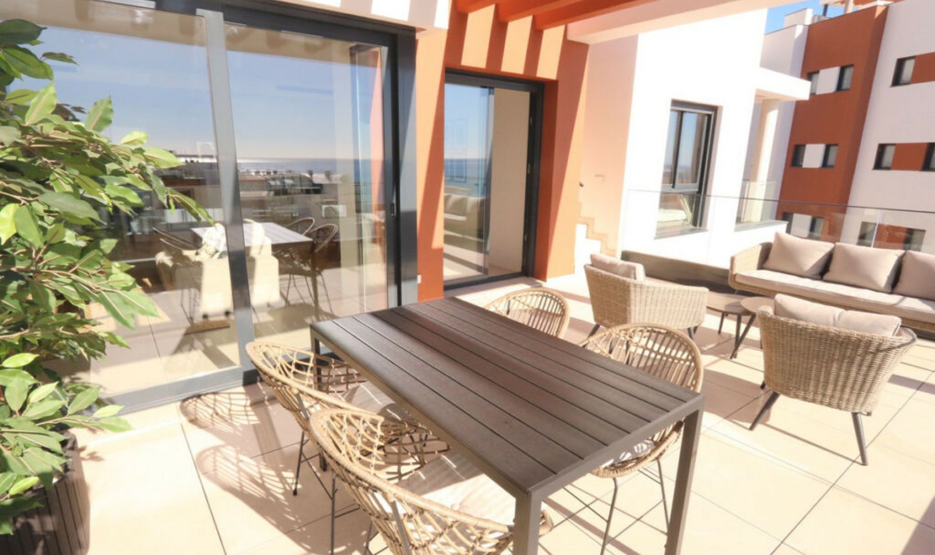 Resale - Apartment -
Carvajal