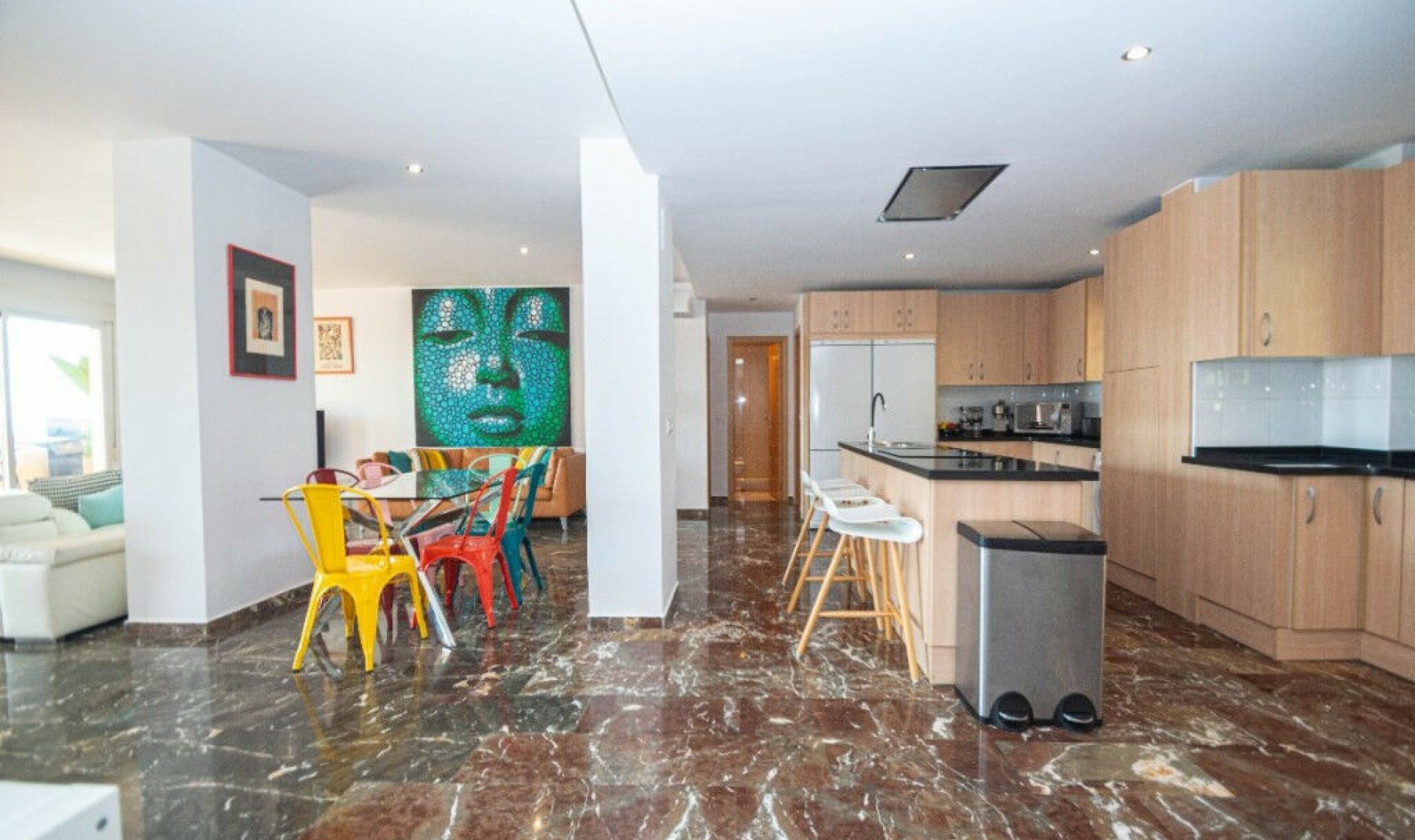 Resale - Apartment -
Carvajal
