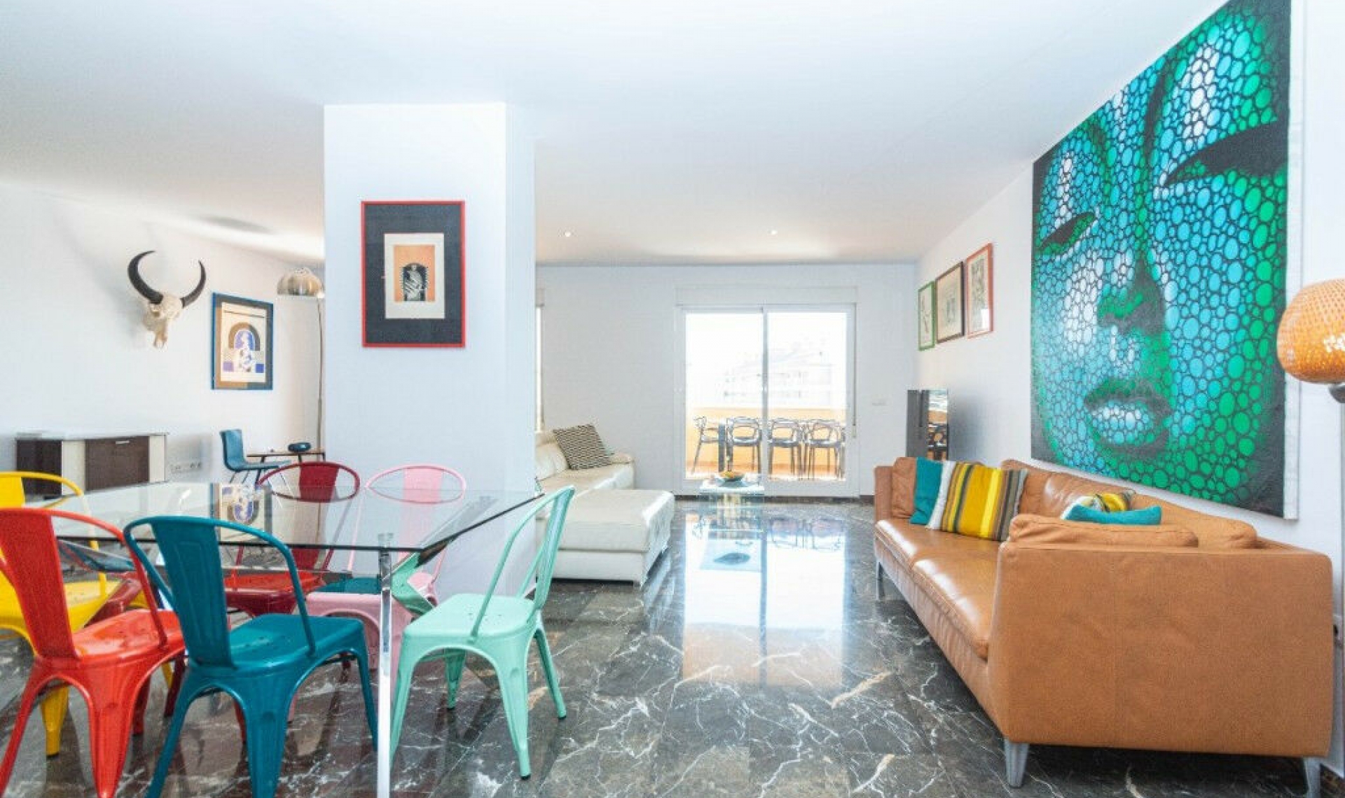 Resale - Apartment -
Carvajal