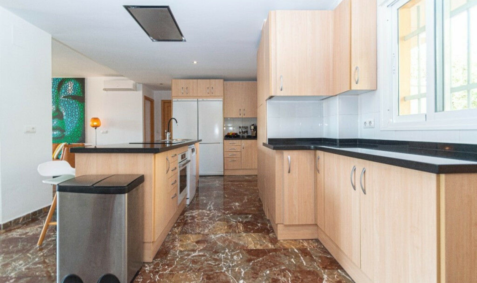 Resale - Apartment -
Carvajal