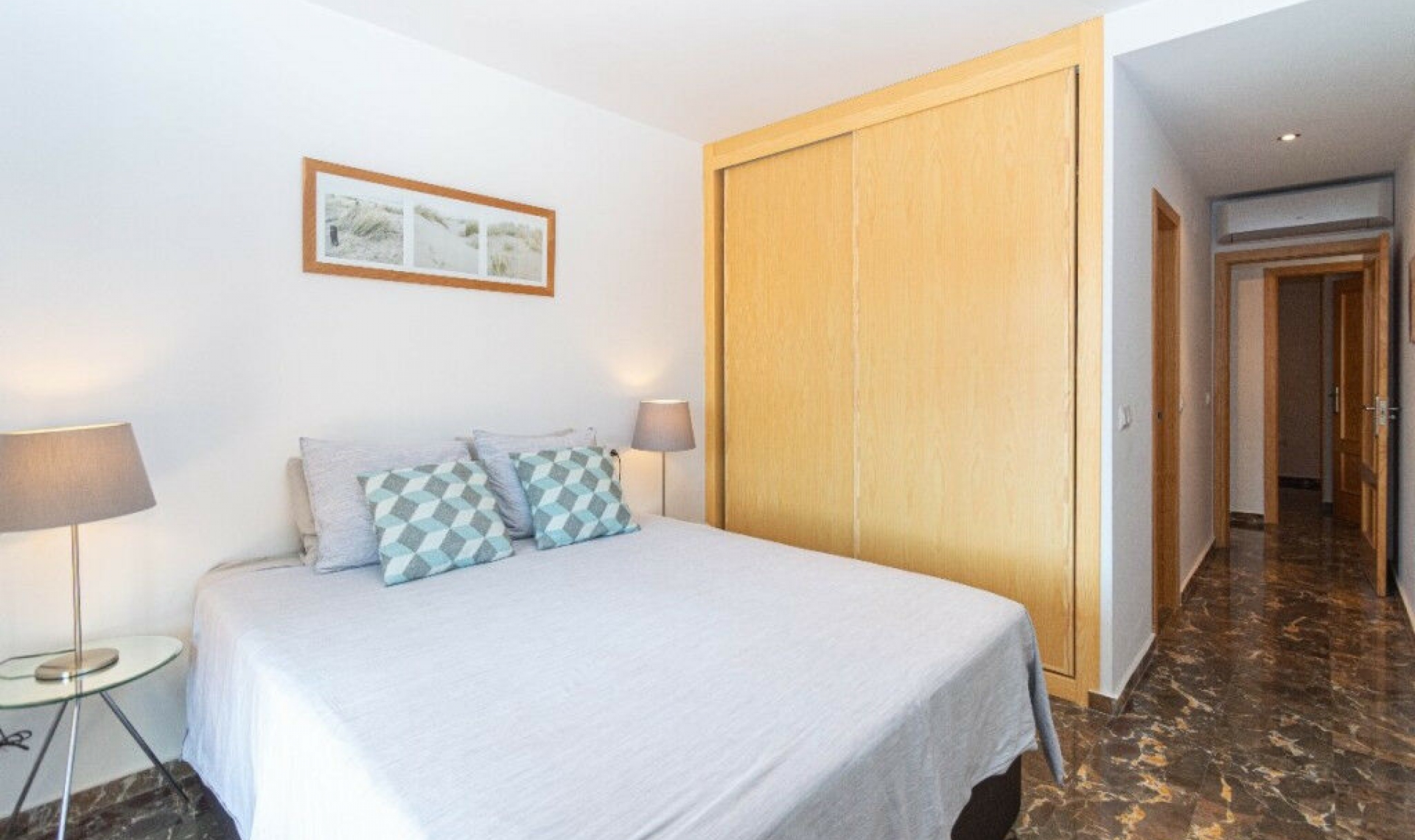 Resale - Apartment -
Carvajal