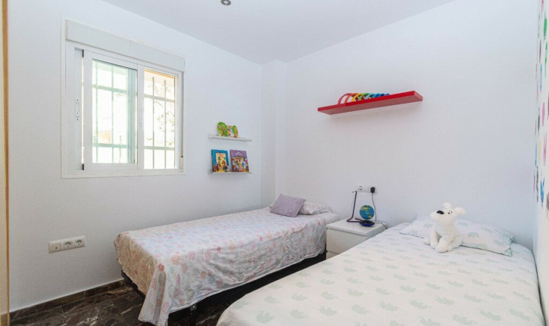 Resale - Apartment -
Carvajal