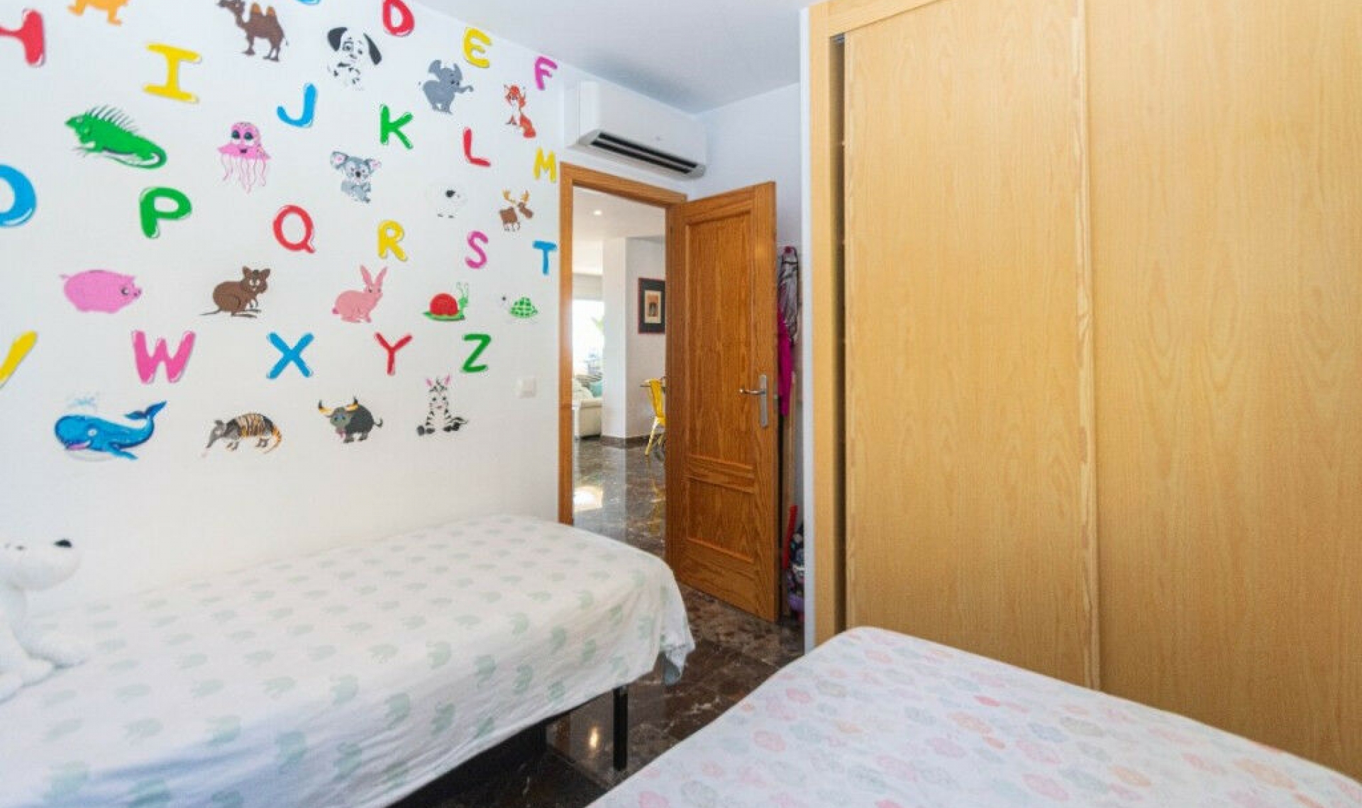 Resale - Apartment -
Carvajal