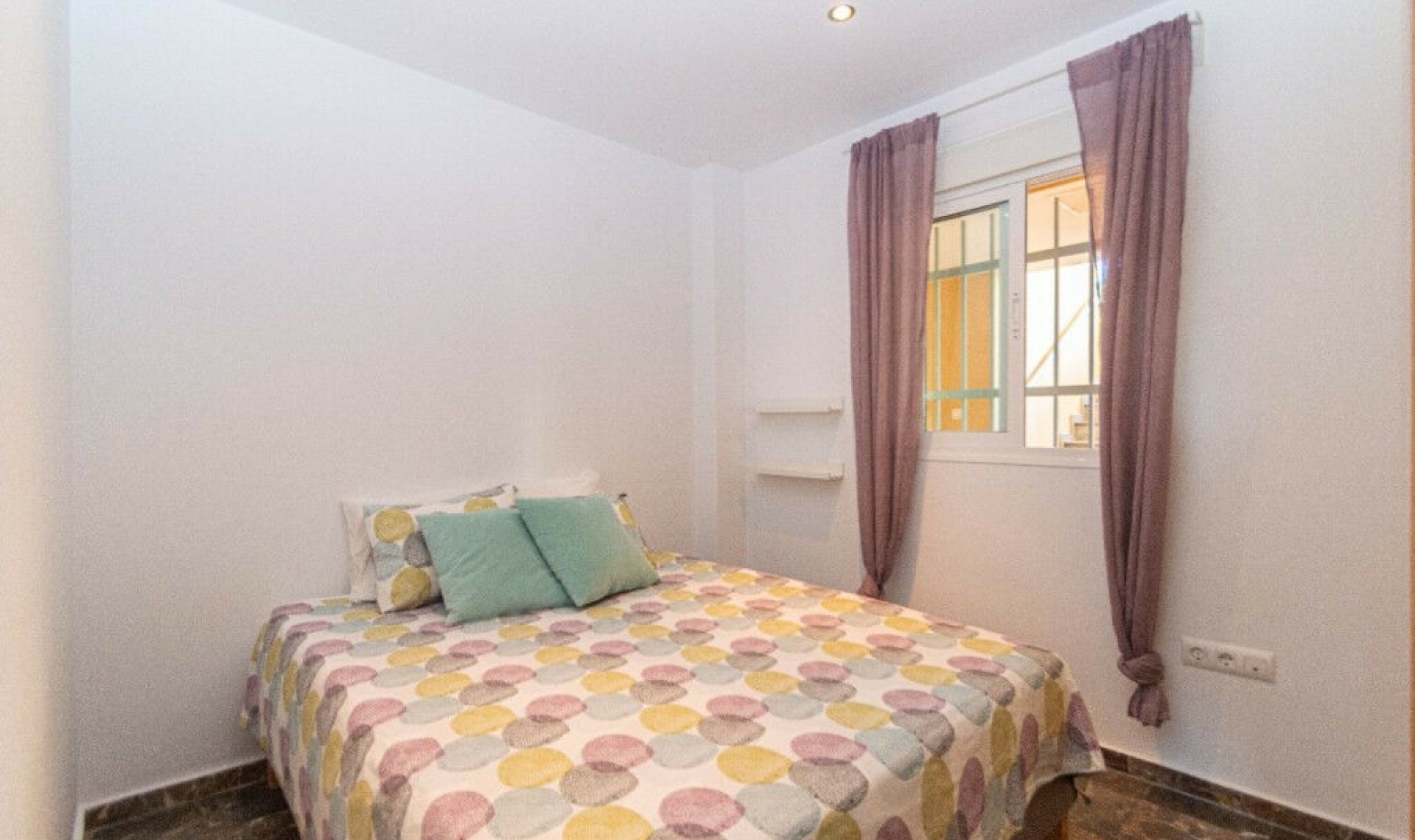 Resale - Apartment -
Carvajal