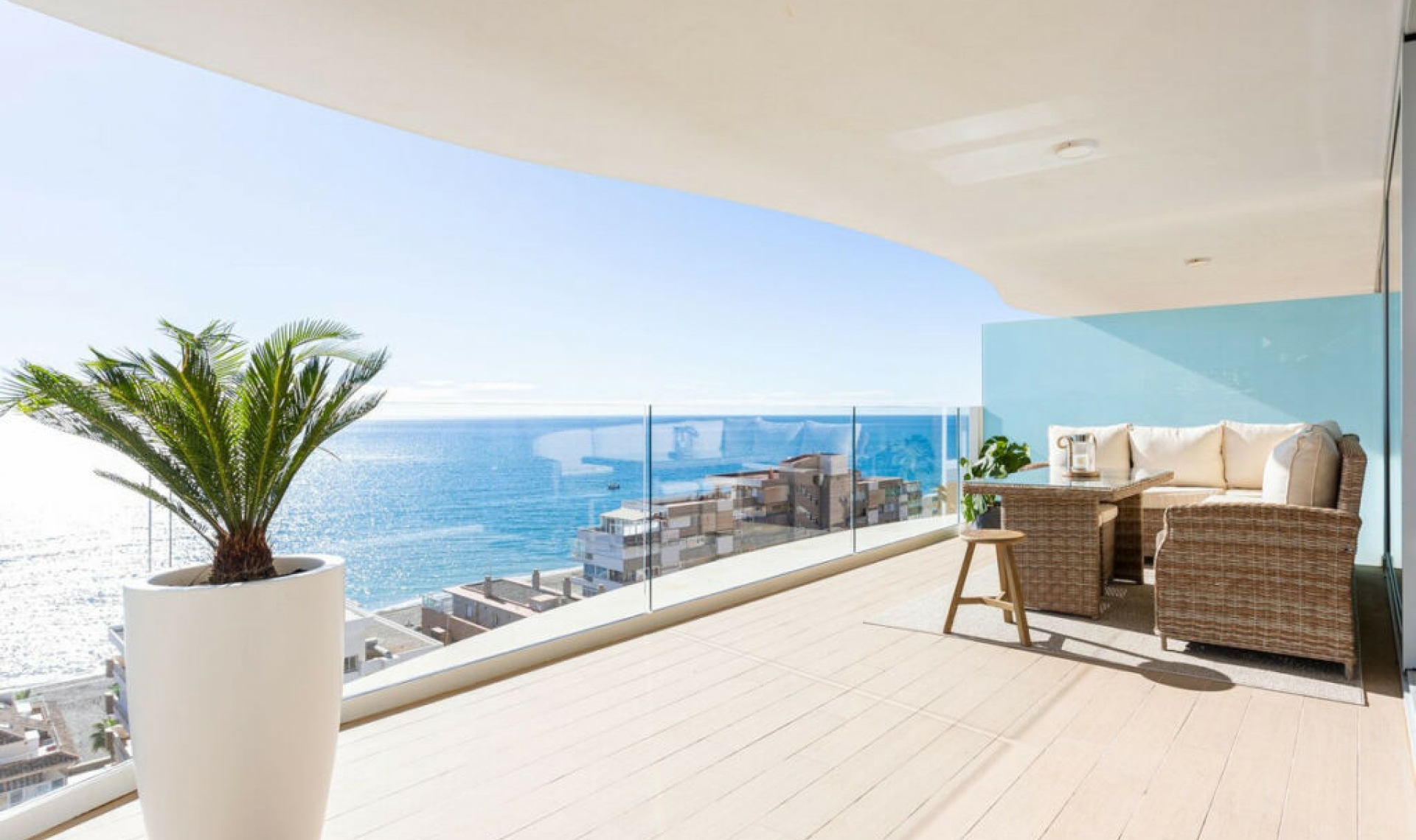 Resale - Apartment -
Carvajal