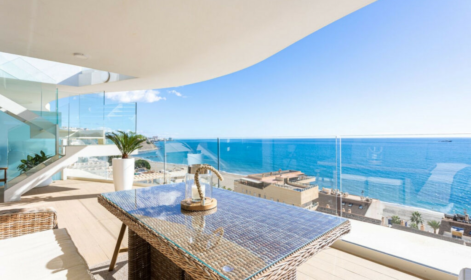 Resale - Apartment -
Carvajal