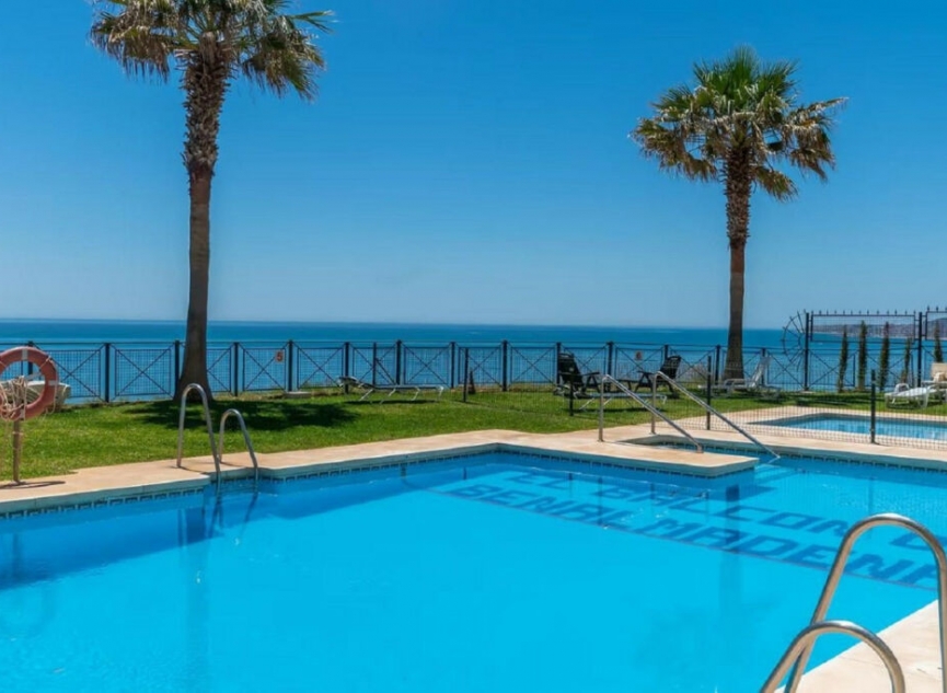 Resale - Apartment -
Carvajal