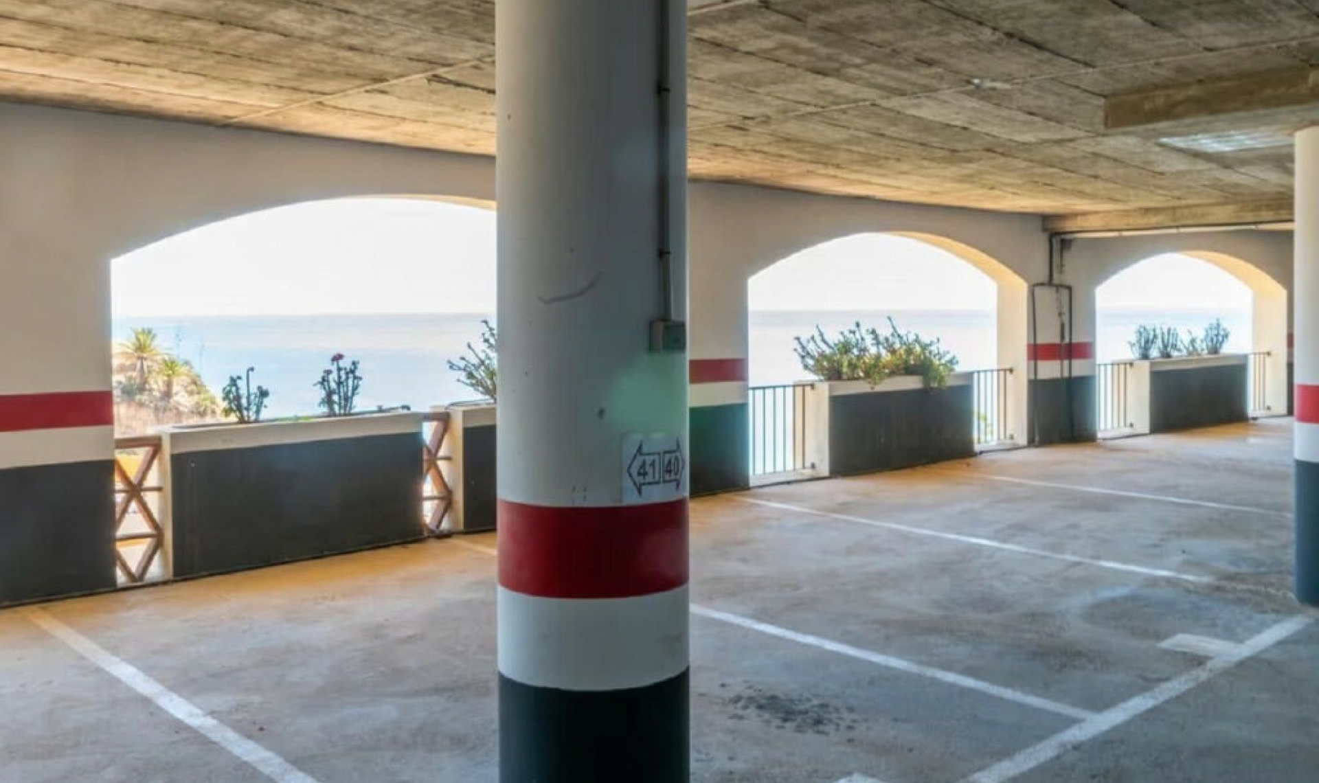 Resale - Apartment -
Carvajal