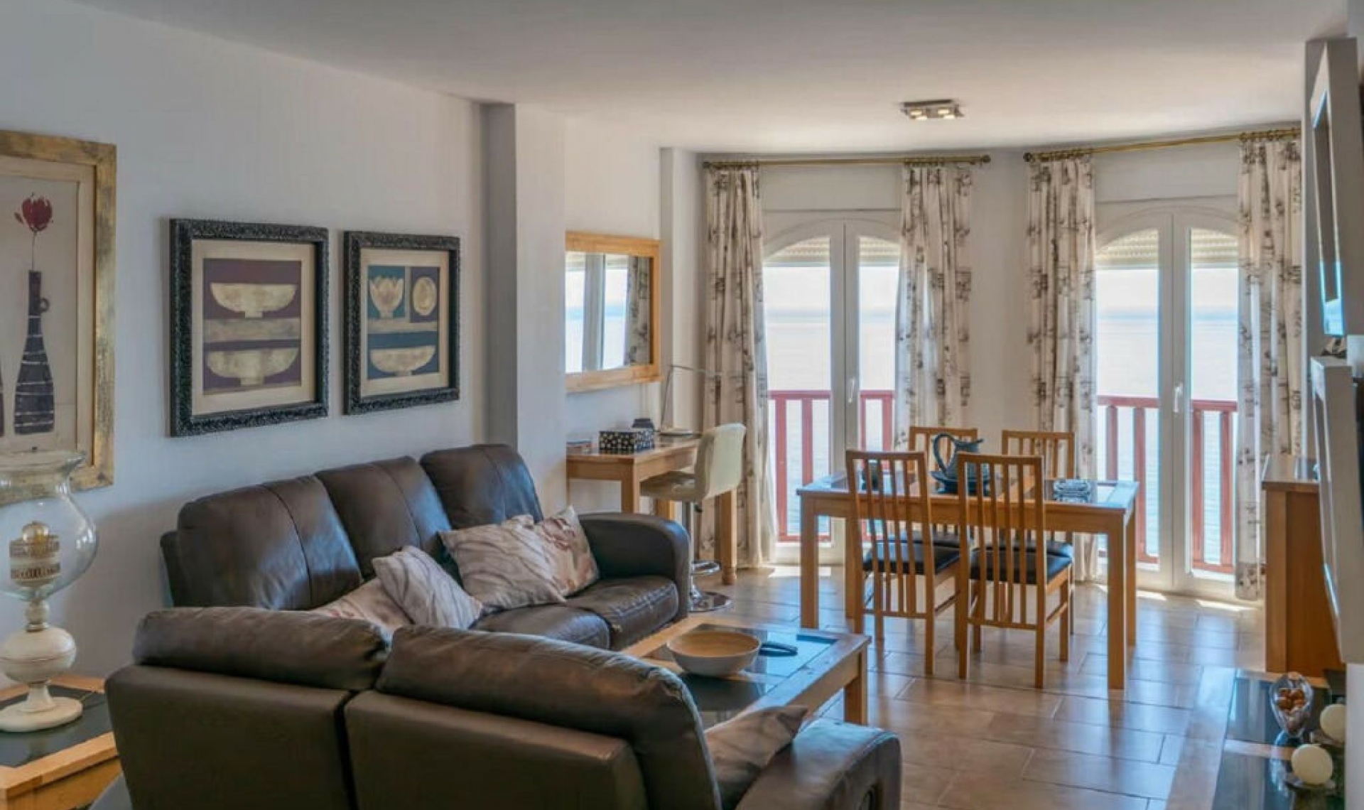 Resale - Apartment -
Carvajal