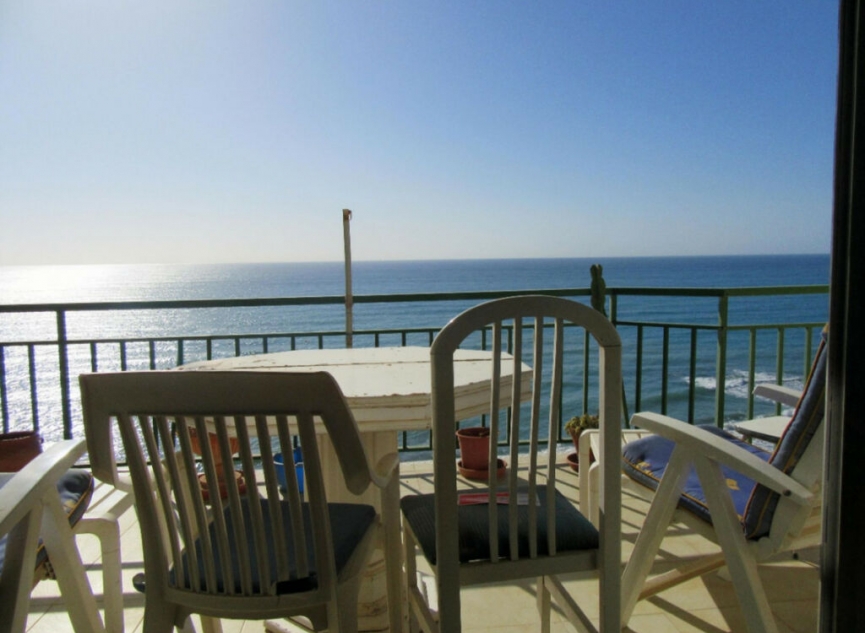 Resale - Apartment -
Carvajal