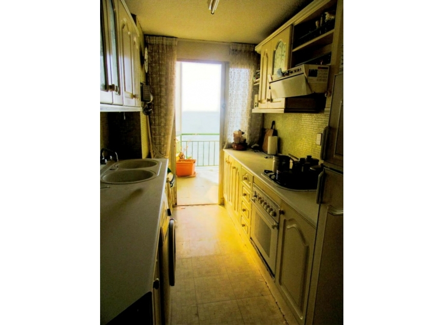 Resale - Apartment -
Carvajal