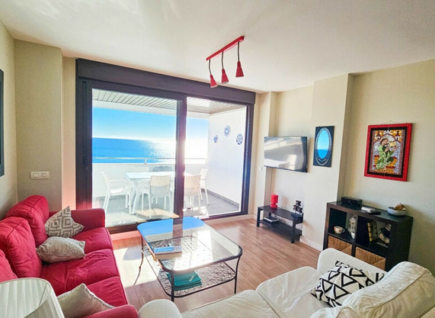 Resale - Apartment -
Casares Playa