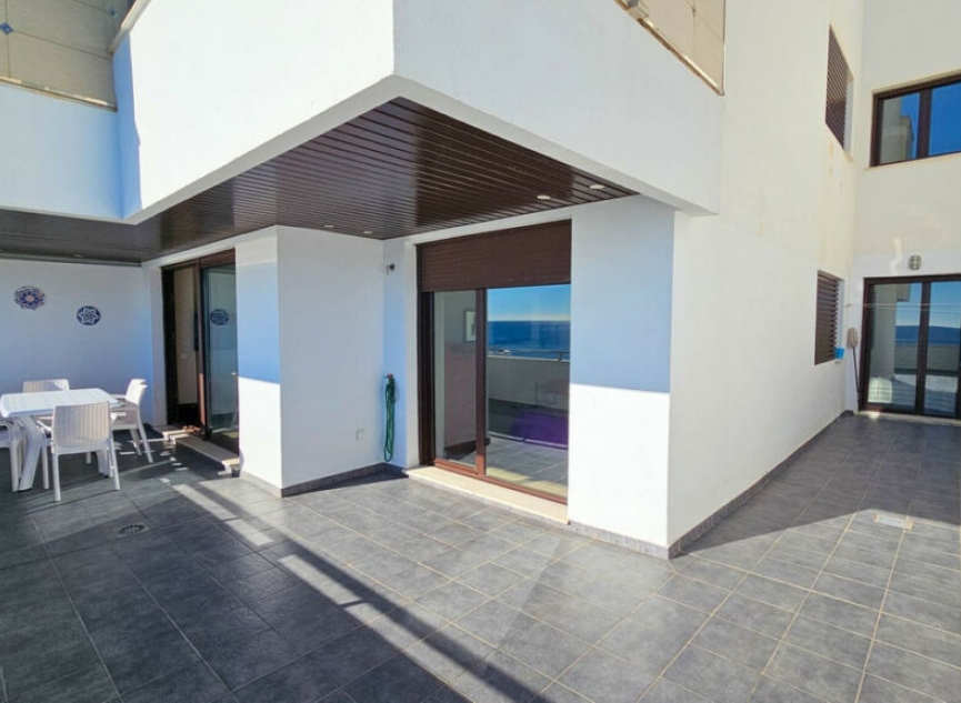 Resale - Apartment -
Casares Playa