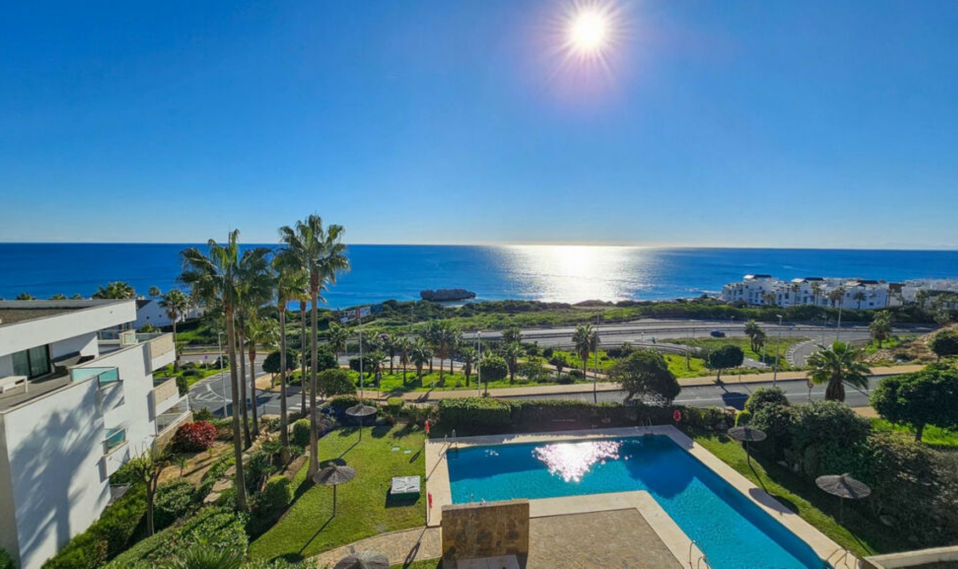 Resale - Apartment -
Casares Playa