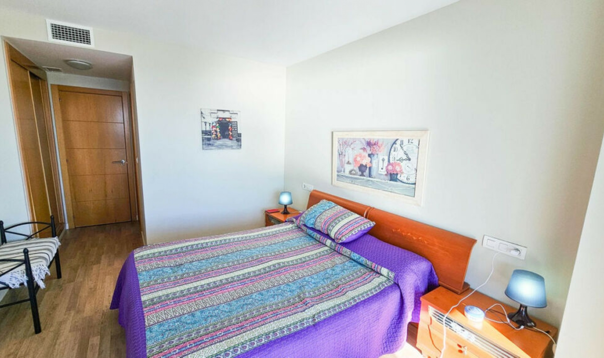 Resale - Apartment -
Casares Playa