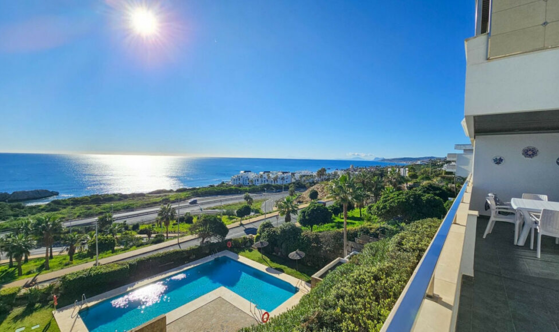 Resale - Apartment -
Casares Playa
