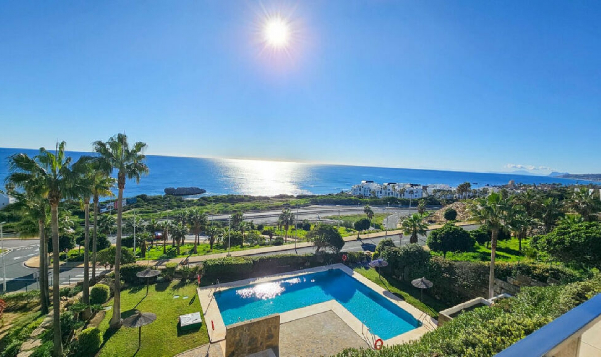 Resale - Apartment -
Casares Playa