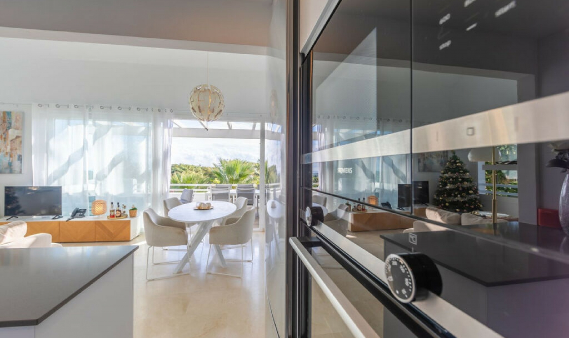 Resale - Apartment -
Casares Playa