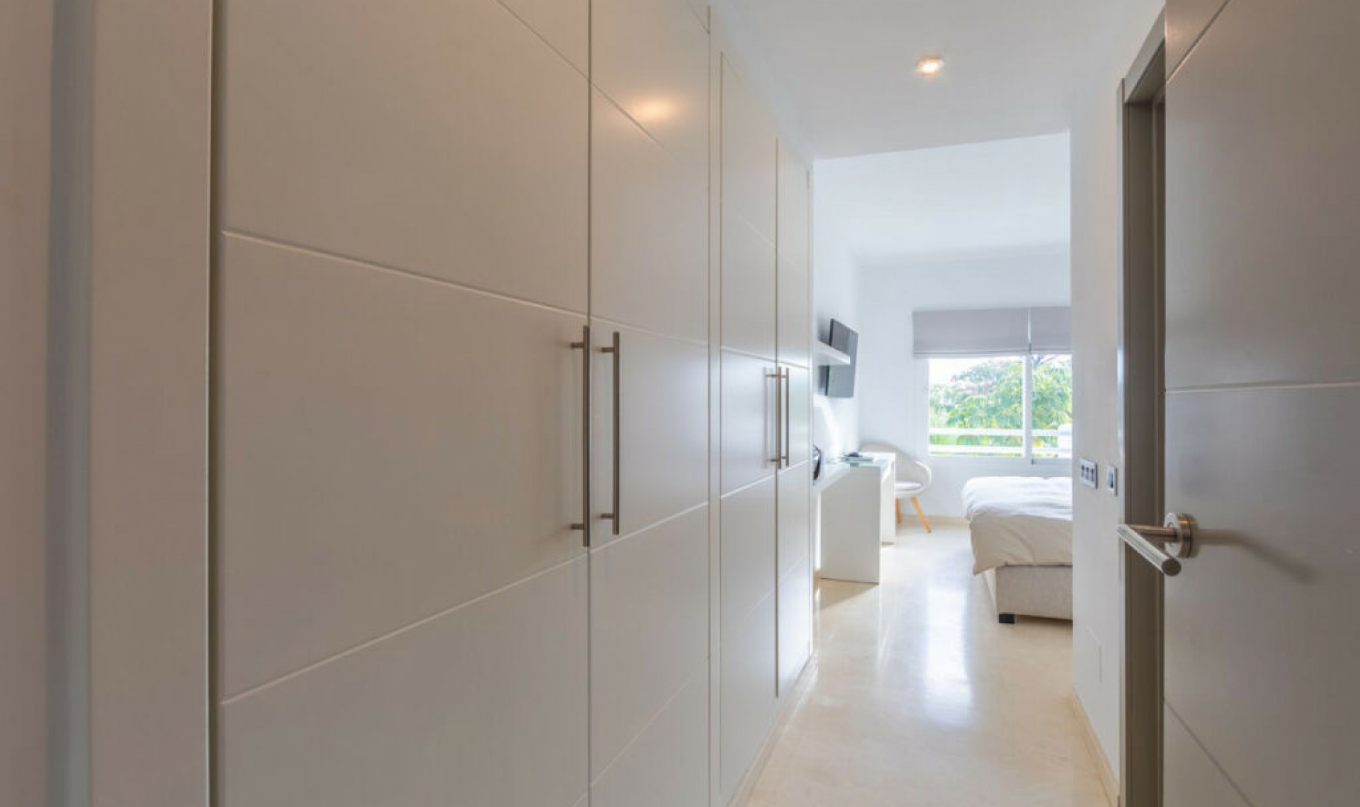 Resale - Apartment -
Casares Playa