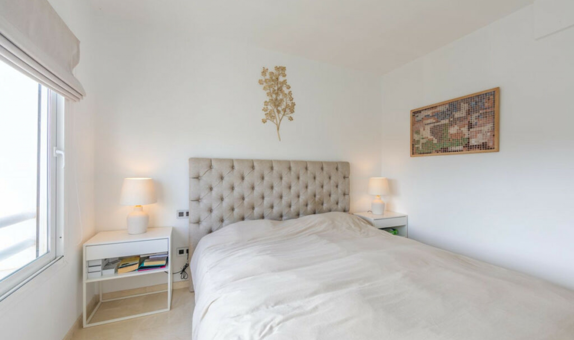 Resale - Apartment -
Casares Playa