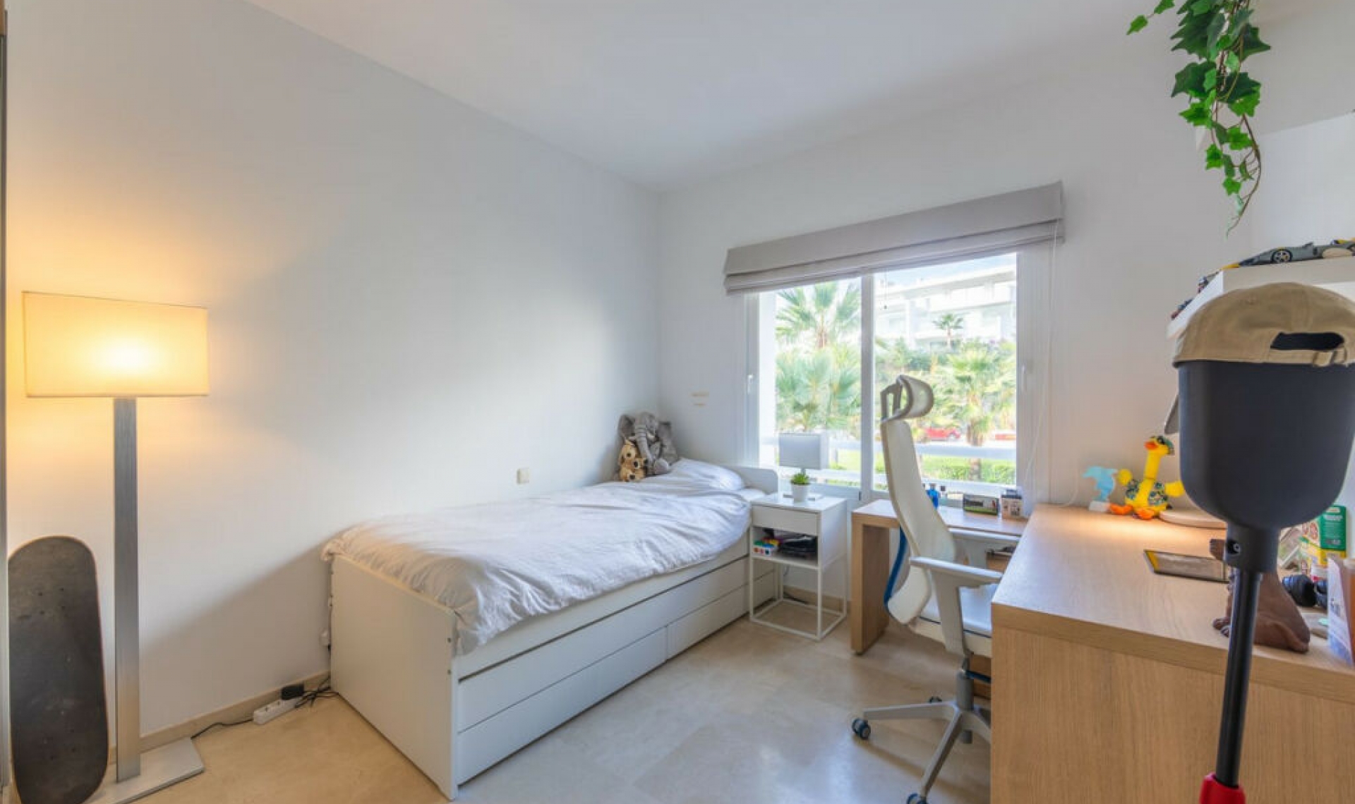 Resale - Apartment -
Casares Playa