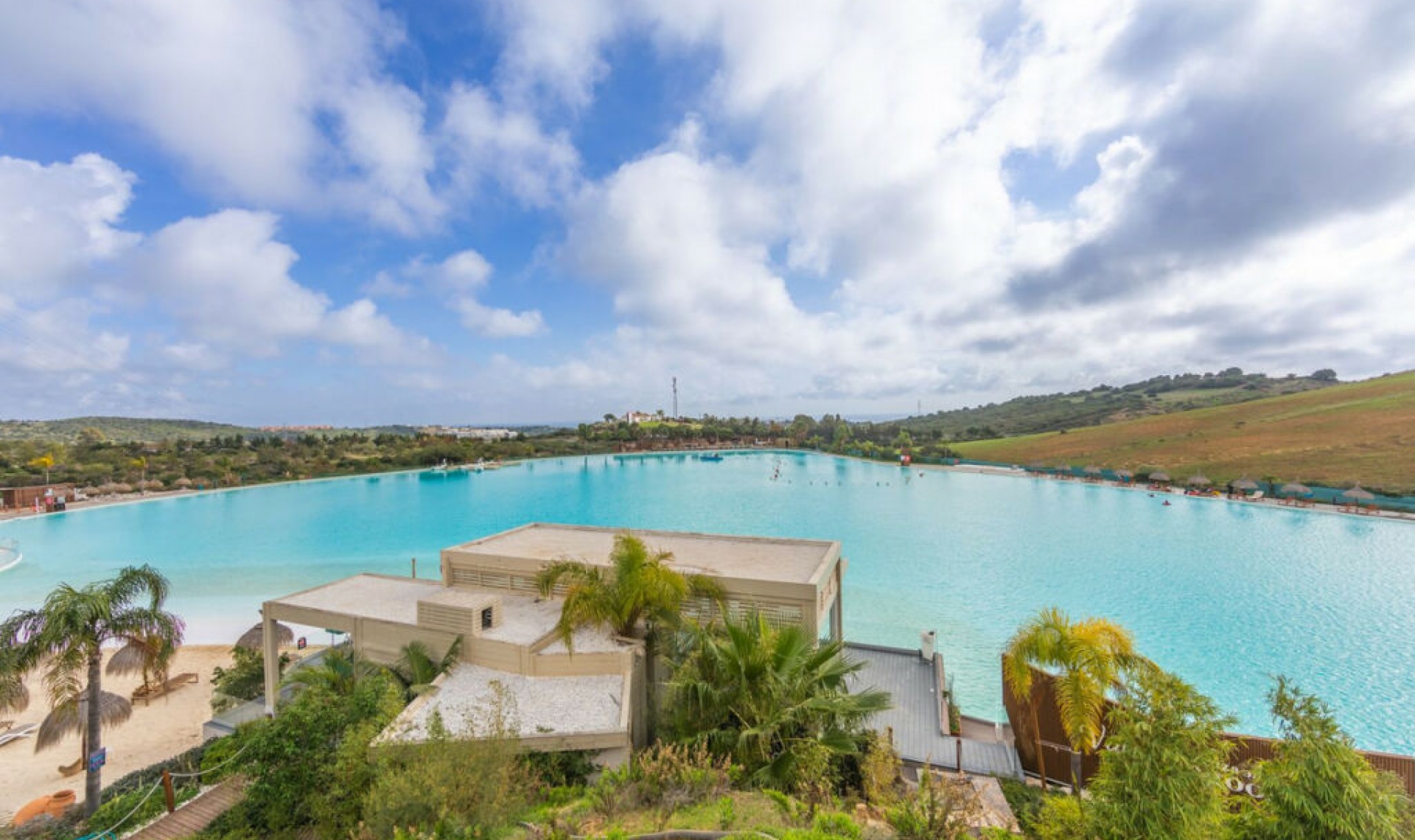 Resale - Apartment -
Casares Playa