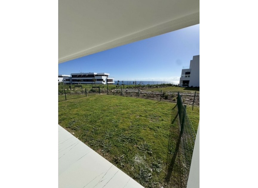 Resale - Apartment -
Casares Playa