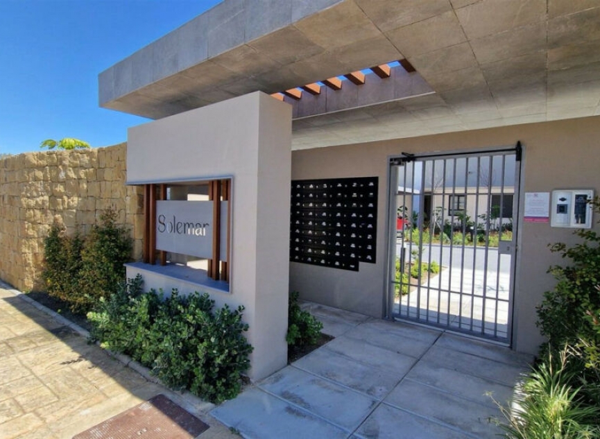 Resale - Apartment -
Casares Playa